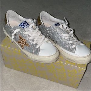 Golden goose sneakers (Brand New)